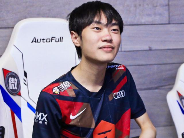 一直是球迷 一直是球迷